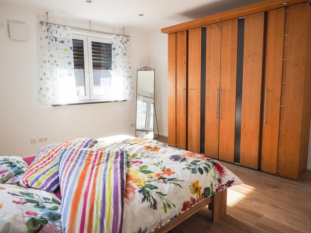 16Lilien Apartmentwohnung Waiblingen  Dış mekan fotoğraf